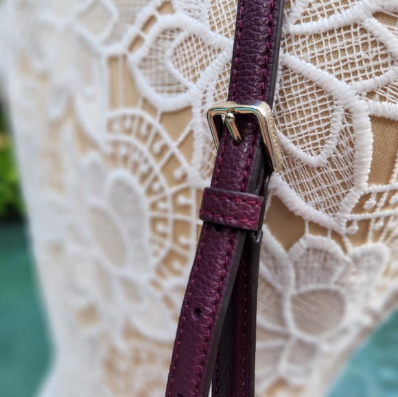 Stunning Kate Spade Burgundy Wine Convertible tote-Use it any way you like! - Picture 3 of 16